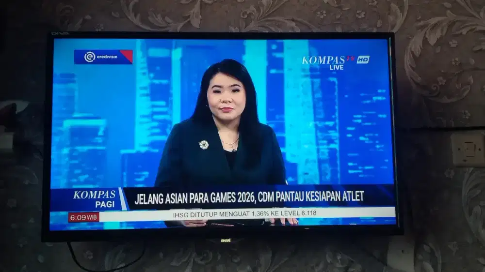 Di jual murah tv 32 inch kondisi mulus