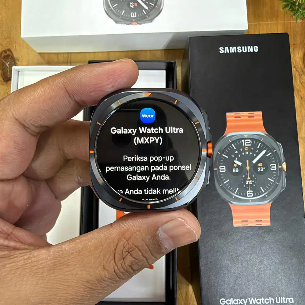 Samsung Galaxy Watch Ultra titanium gray super mulus Garansi resmi