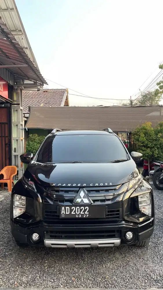 XPANDER CROSS PREMIUM PLUS 2022 iSTIMEWA