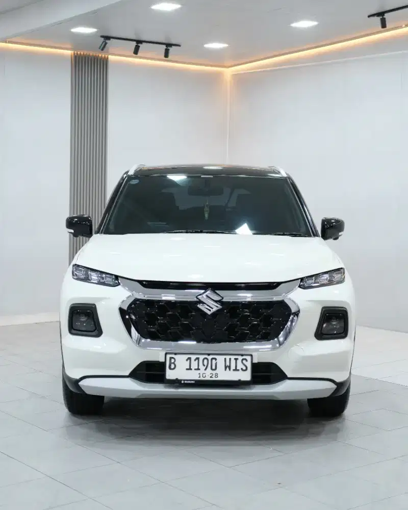 (KM 6 RB PERAK) GRAND VITARA 1.5 GX HYBRID AT 2023 TWOTONE / HRV YARIS