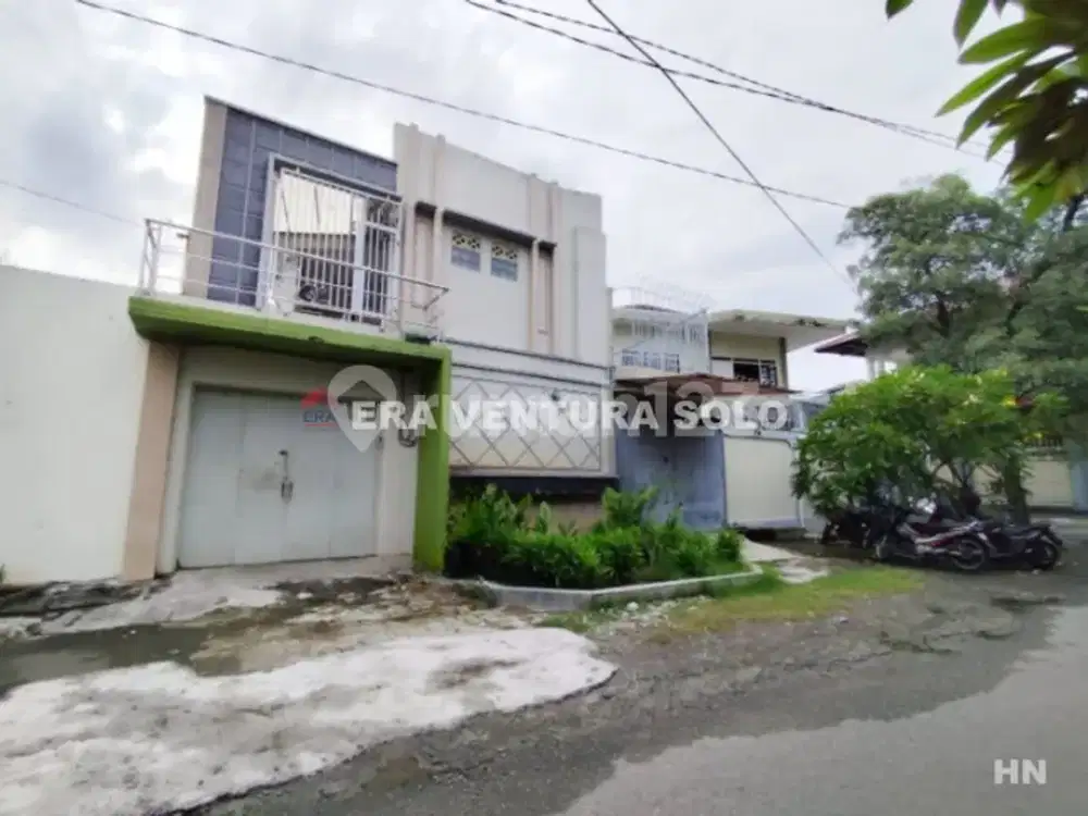 Rumah Siap Huni Kawasan Pasar Gede Solo