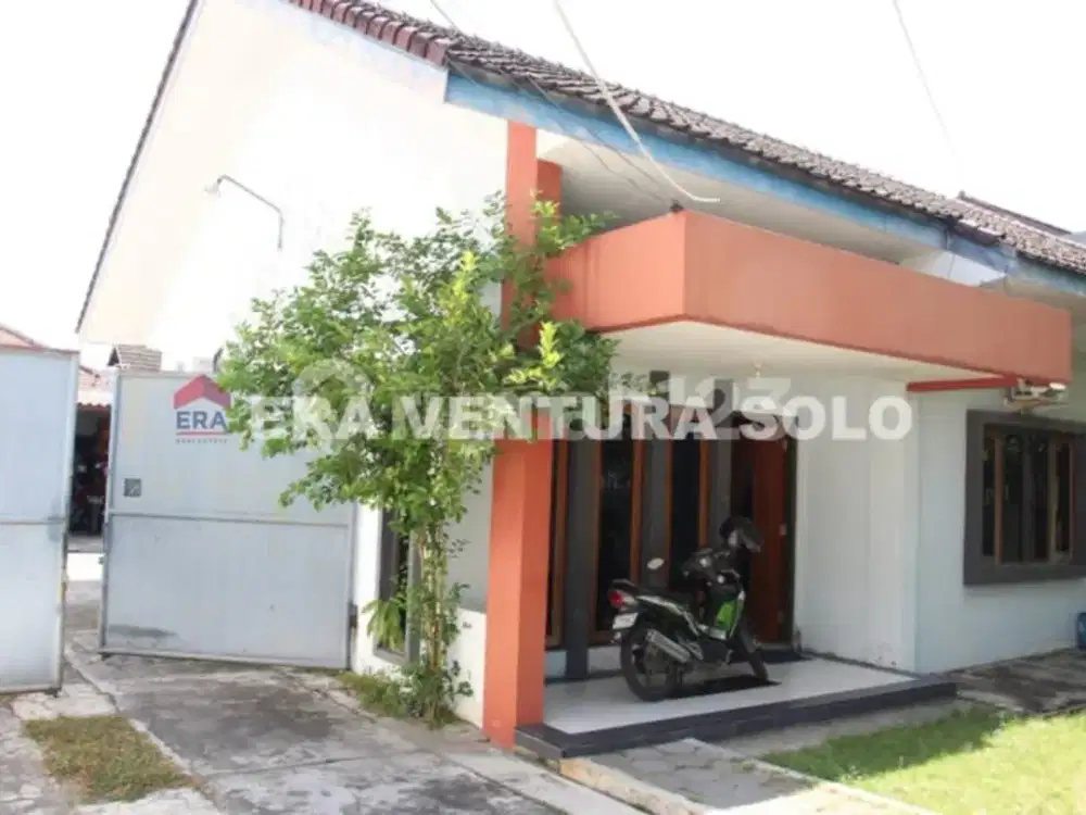 Rumah Strategis Karangasem Solo