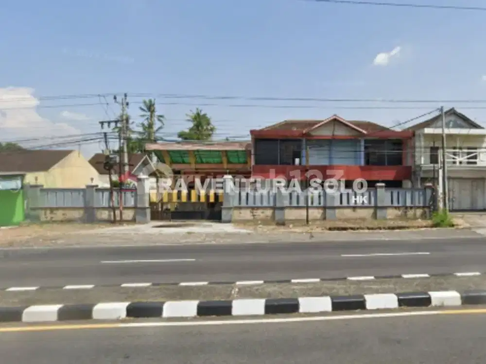 Ruang Usaha Strategis Pinggir Jl. Raya Solo – Semarang