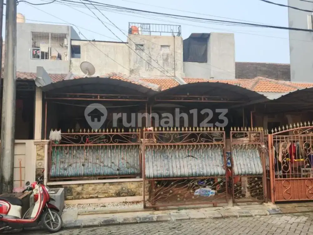 Dijual Rumah Siap Huni Grand Poris, Tangerang Lokasi Strategis Dekat Fasilitas Umum (Sekolah, Belanja, Kesehatan, Transportasi), Lingkungan Bebas