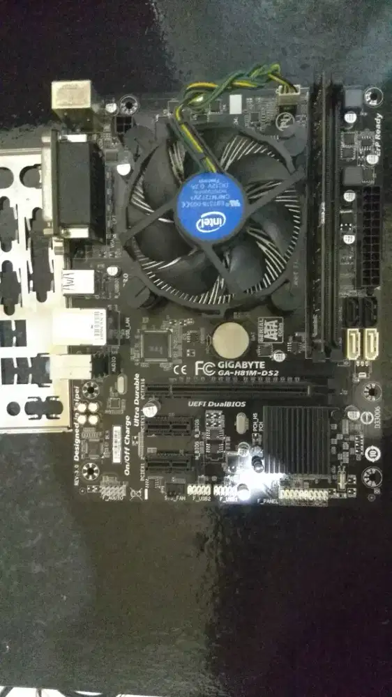 Gigabyte H81 i5 4460 normal