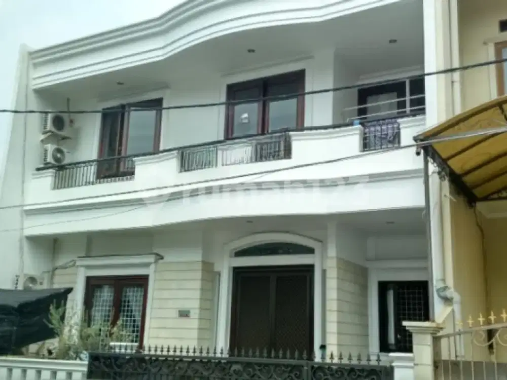 Di Jual Rumah Greenville, kebon jeruk Jakarta Barat