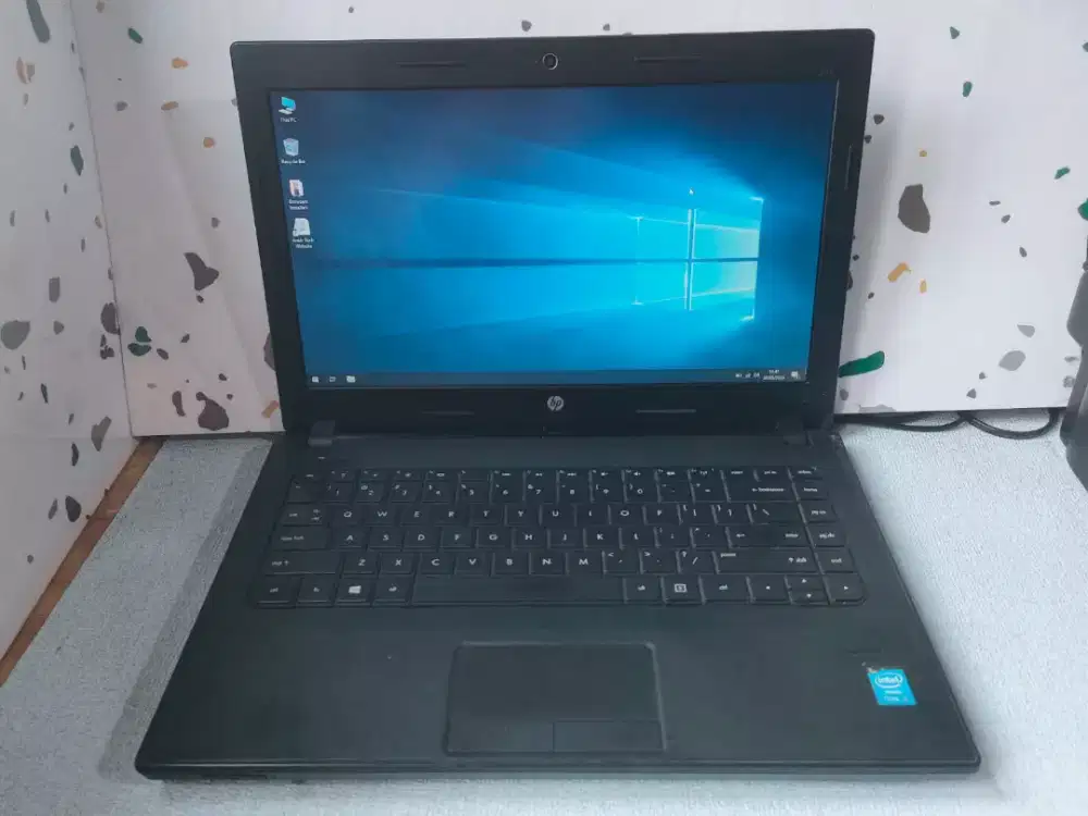 Forsale Laptop !!!
Hp 242 G2