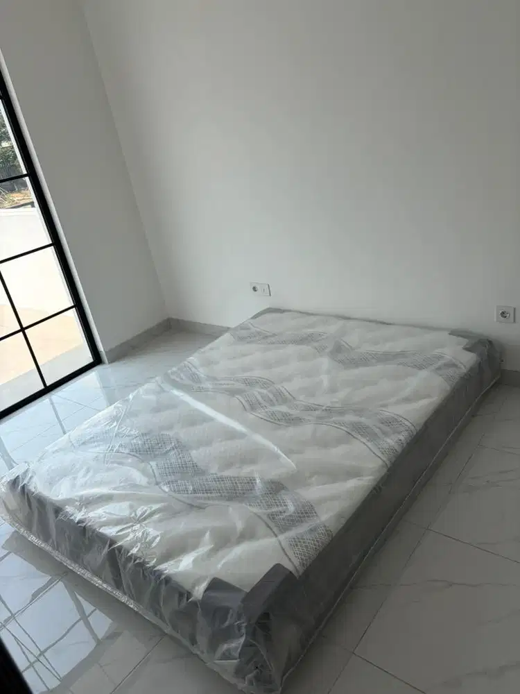 kasur Serta vantage bekas baru dipakai 2 minggu karena salah ukuran