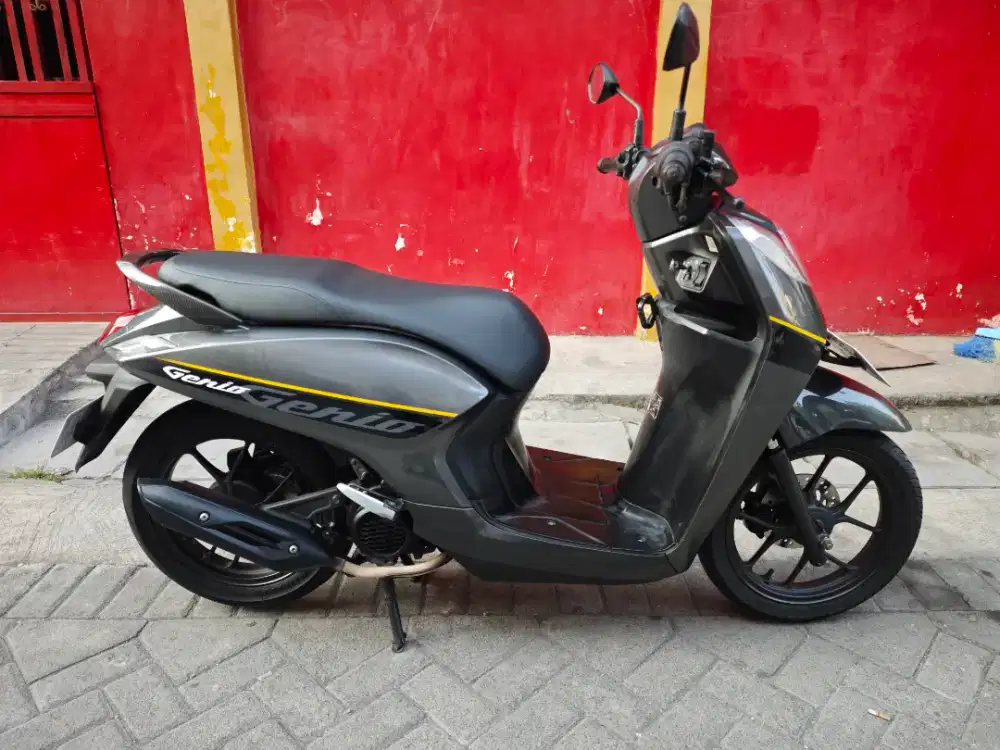 BU Genio pmk 2020 kondisi sgt bagus samsat ketintang