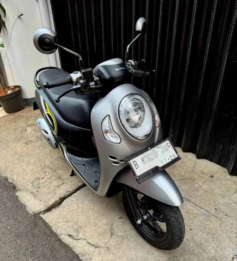 SCOOPY 2023 plat Depok Pajak Hidup Panjang Mulus banget