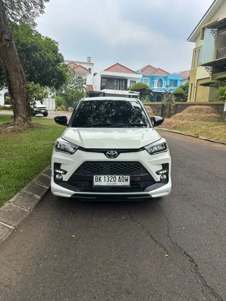 DIJUAL Toyota Raize 1.0 Turbo GR Sport 2 Tone