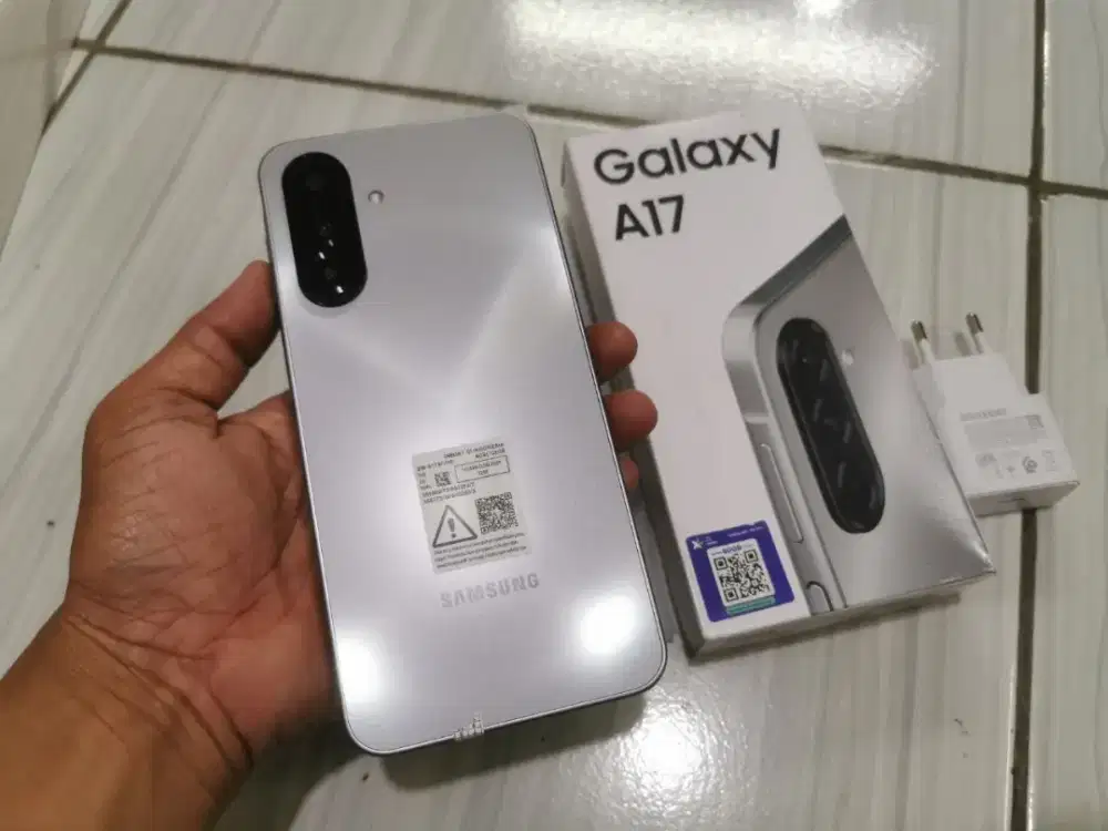 Samsung A17
Ram 8/128