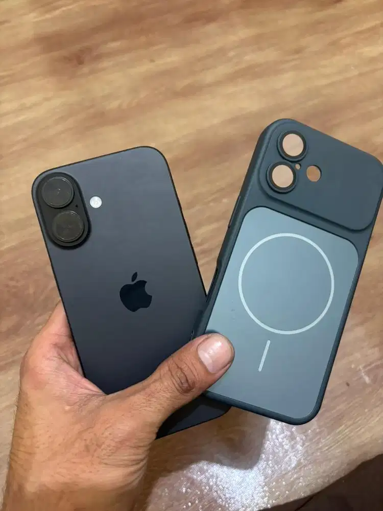 Iphone 16 128  black. jual cepat !