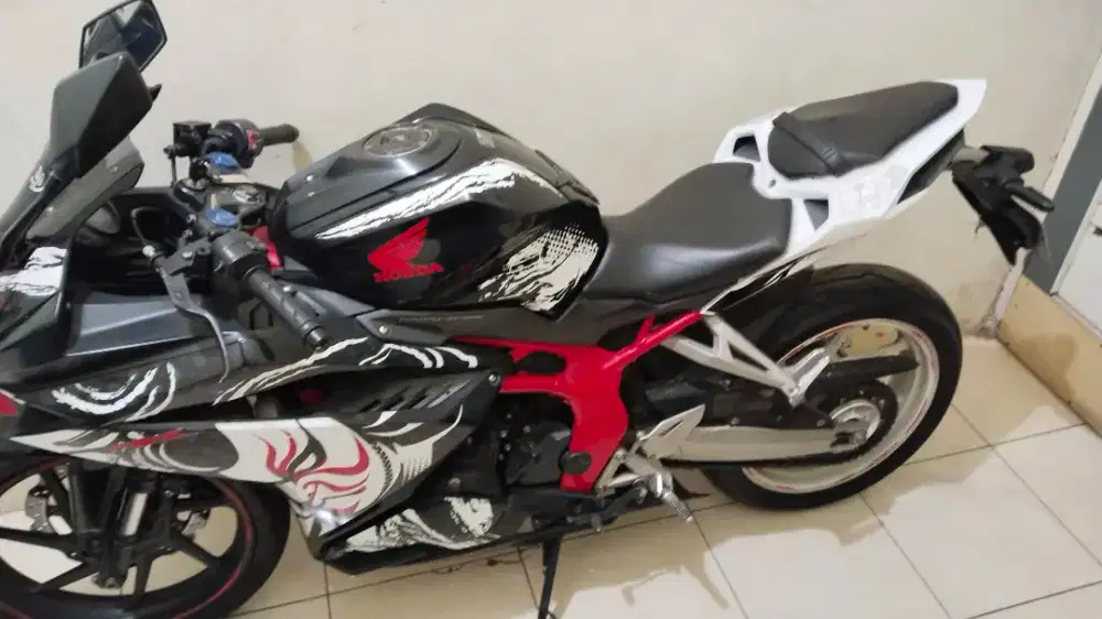 Honda CBR 250 RR