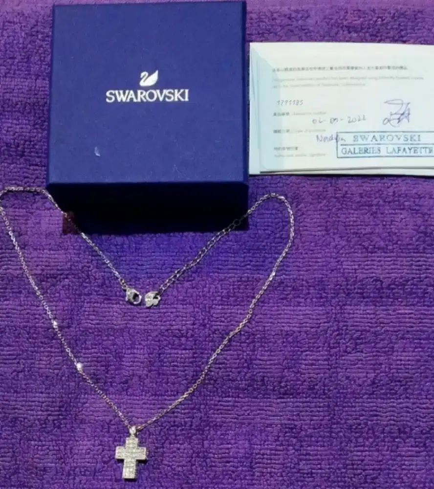 Authentic Swarovski Double Cross necklace full set