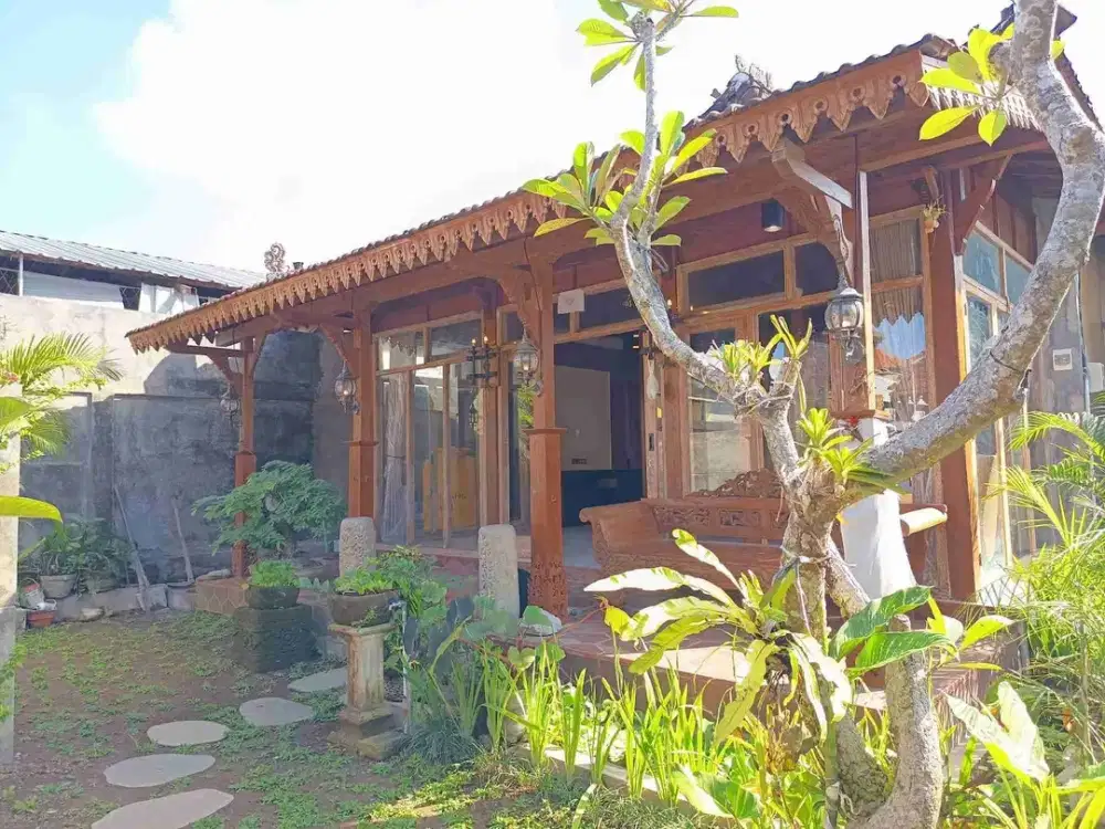 VILLA JOGLO SEWA JANGKA PANJANG