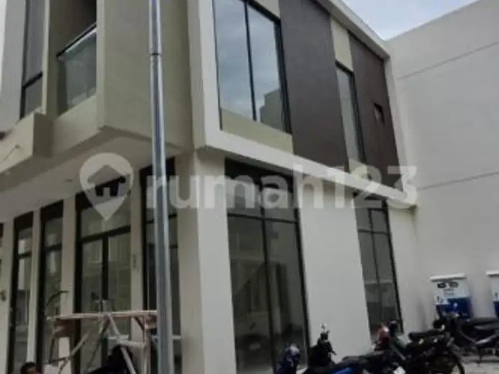 Disewakan Ruko Baru Hoek Verona Junction Gading Serpong