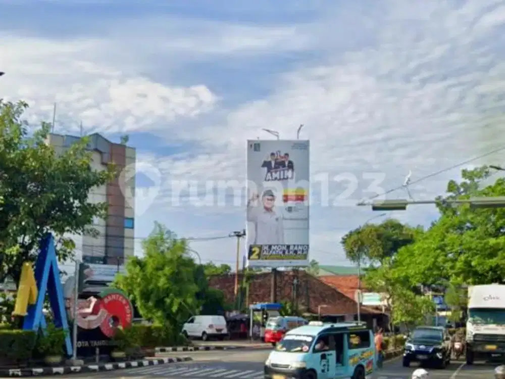 Tanah Strategis Jalan Raya Merdeka Iman Bonjol Karawaci Tangerang