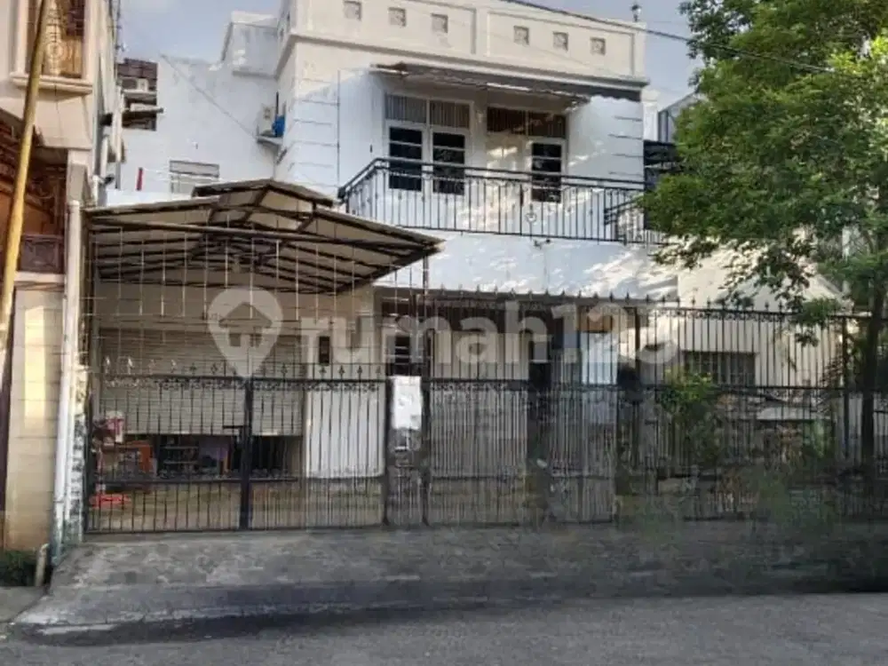 Rumah 2 Lantai di Puri Indah, Jakarta Barat