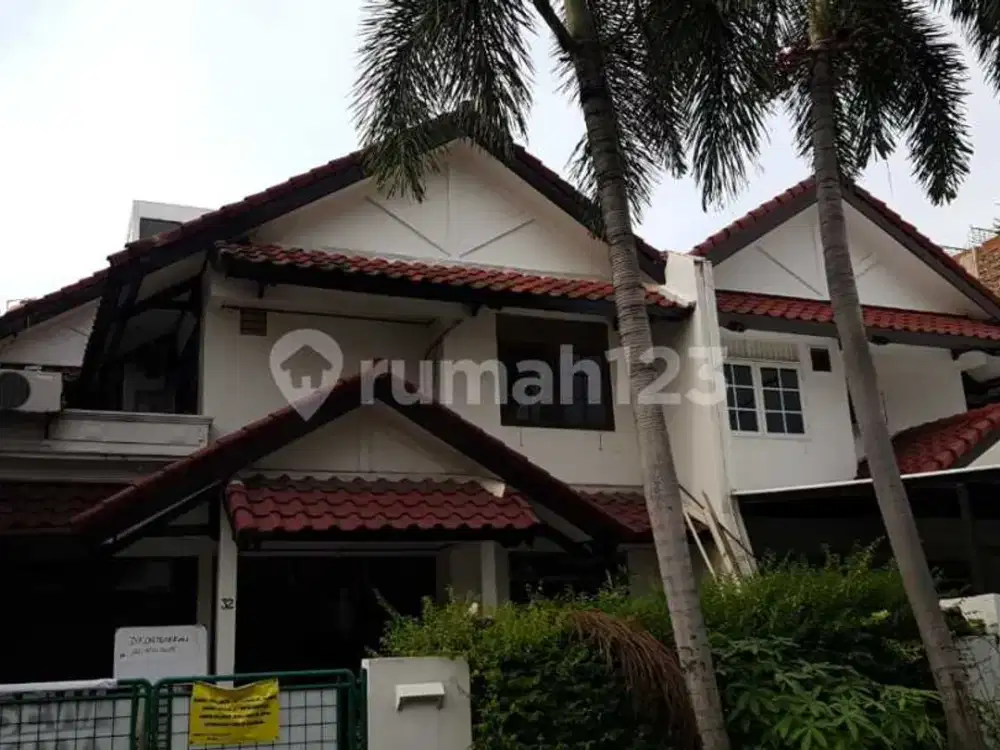 Dijual Rumah Permata Buana, Kembangan Jakarta Barat