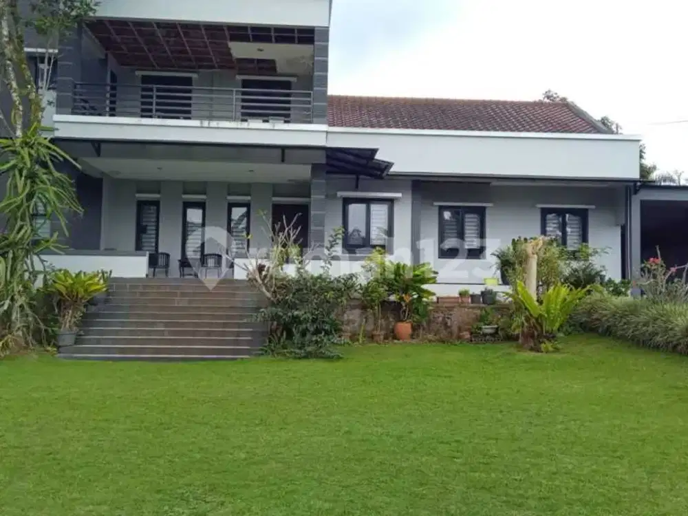 Dijual Villa Cisarua, Puncak Jawa Barat