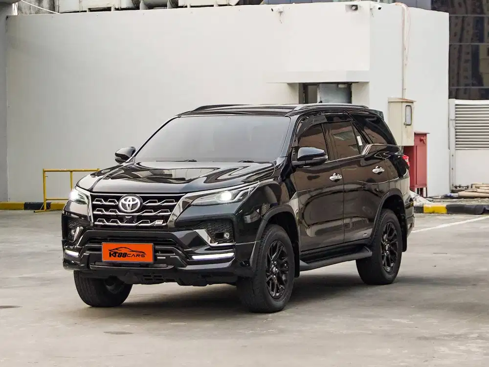 Low KM 17 ribu Fortuner GR 4x2 At Thn 2023