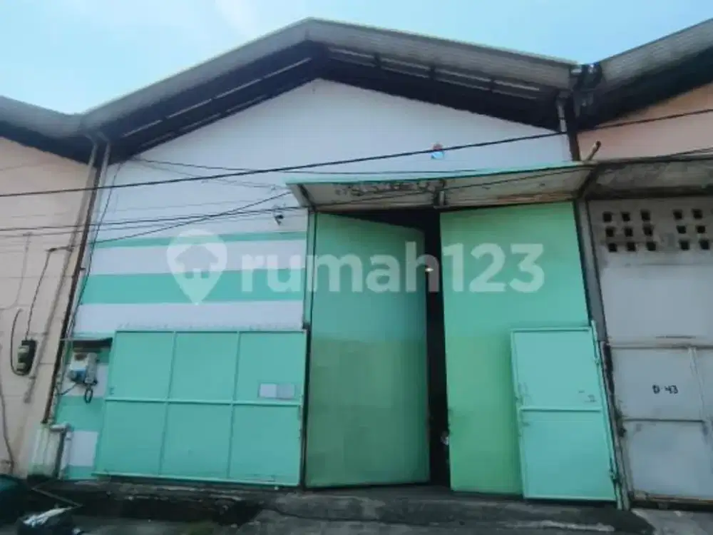 Gudang Siap Pakai 1.5 Lantai di Pergudangan Kosambi Permai Tangerang