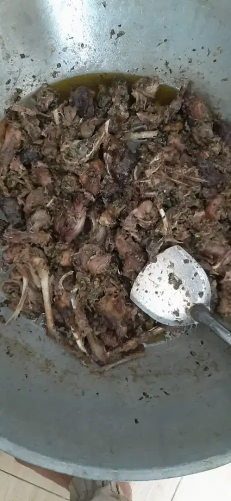 BEBEK BUMBU HITAM MADURA
