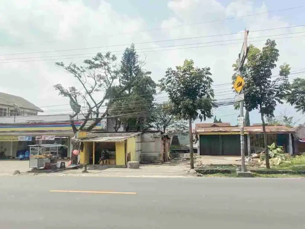 Tanah Komersial di Jalan Raya Puncak Citeko Puncak Bogor
