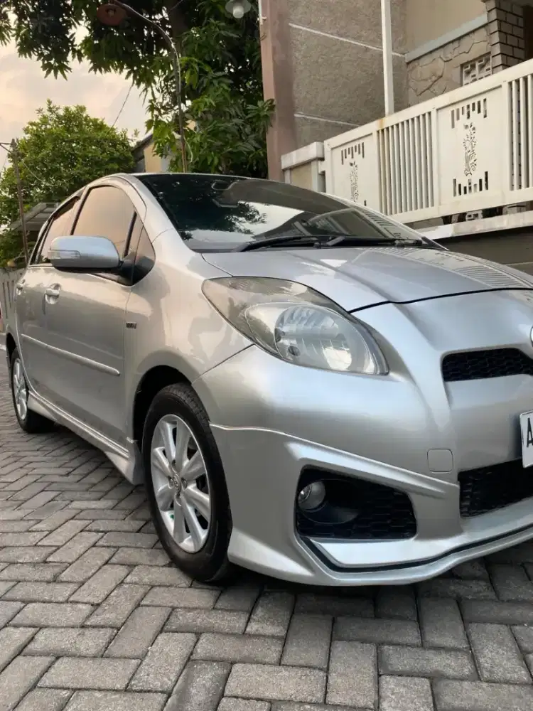 Yaris 2013/2012 S TRD Istimewa Original mulus