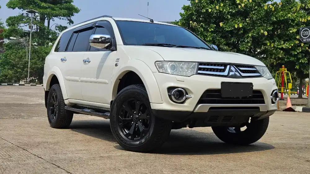 MITSUBISHI PAJERO SPORT (2014) 2.4 DAKAR 4X2 SOLAR-AT