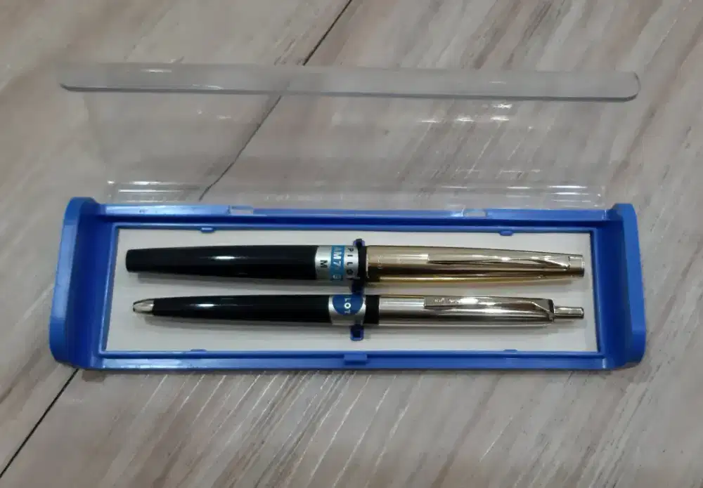 PEN FOUNTAIN ROLLER PILOT JAPAN ORIGINAL