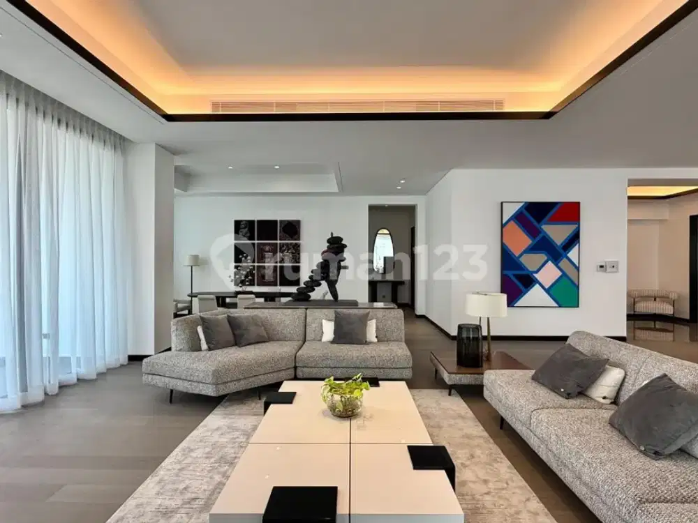 For Sale Apartement Regent Residences 4Br