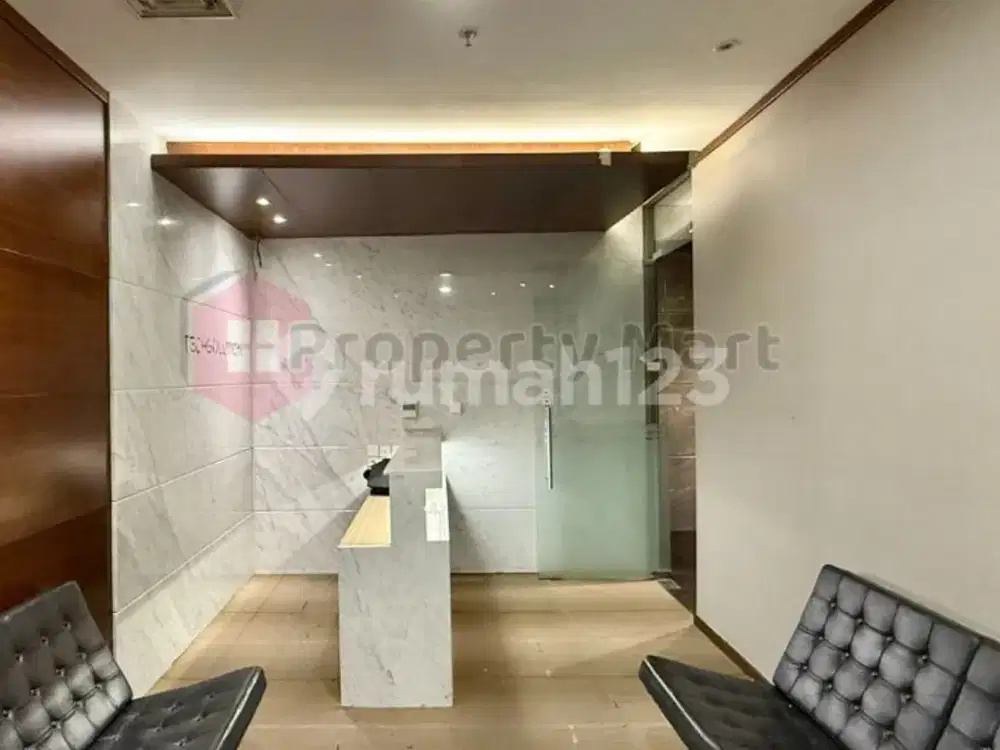 Fast Sale Equity Office Tower High Floor