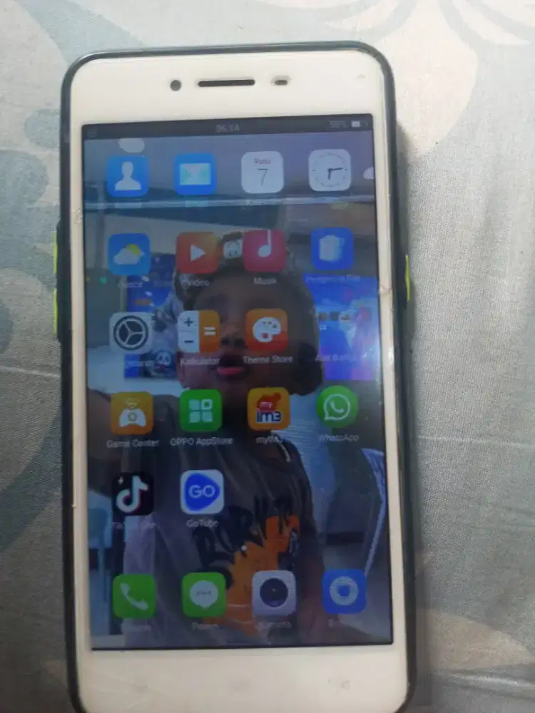 Oppo a 37 ram 2/16