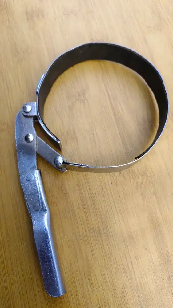 Kunci Filter Oli Mobil made in Japan