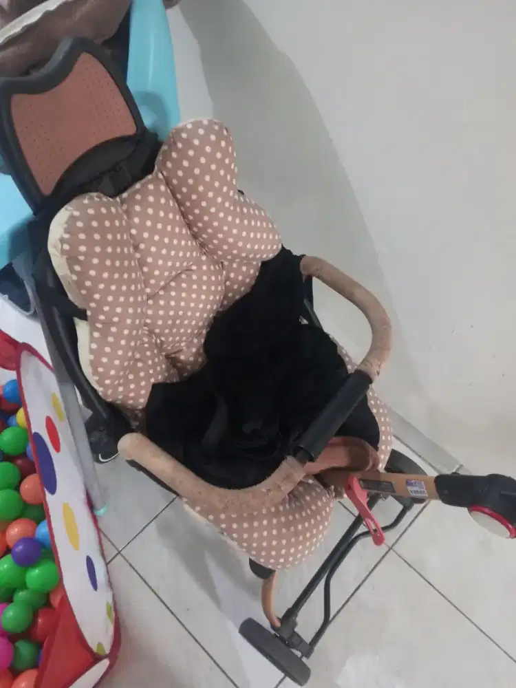 Stroller bayi siap pakai