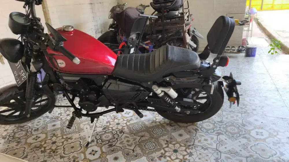Jual Benneli Evo 200