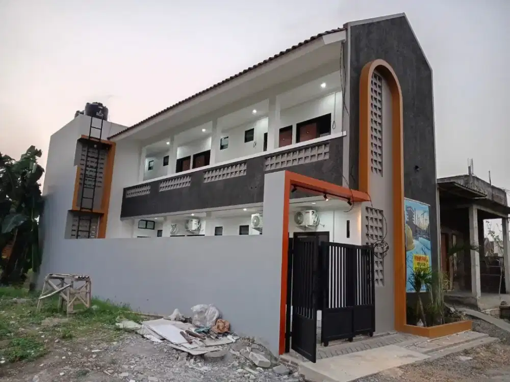 Jual rumah kost tengah kota demak