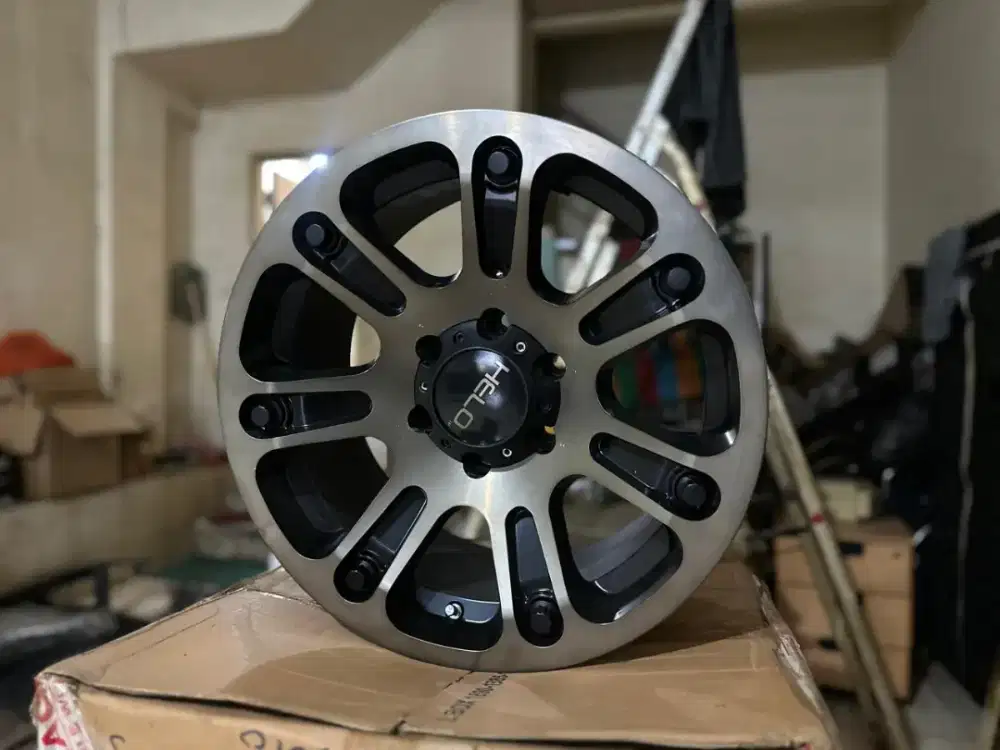 Ring 18 Velg Helo 904 Fortuner Vrz Pajero Sport Dakar R18 Variasi