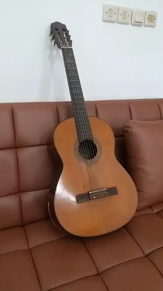 Gitar Yamaha C390 Nylon Ori