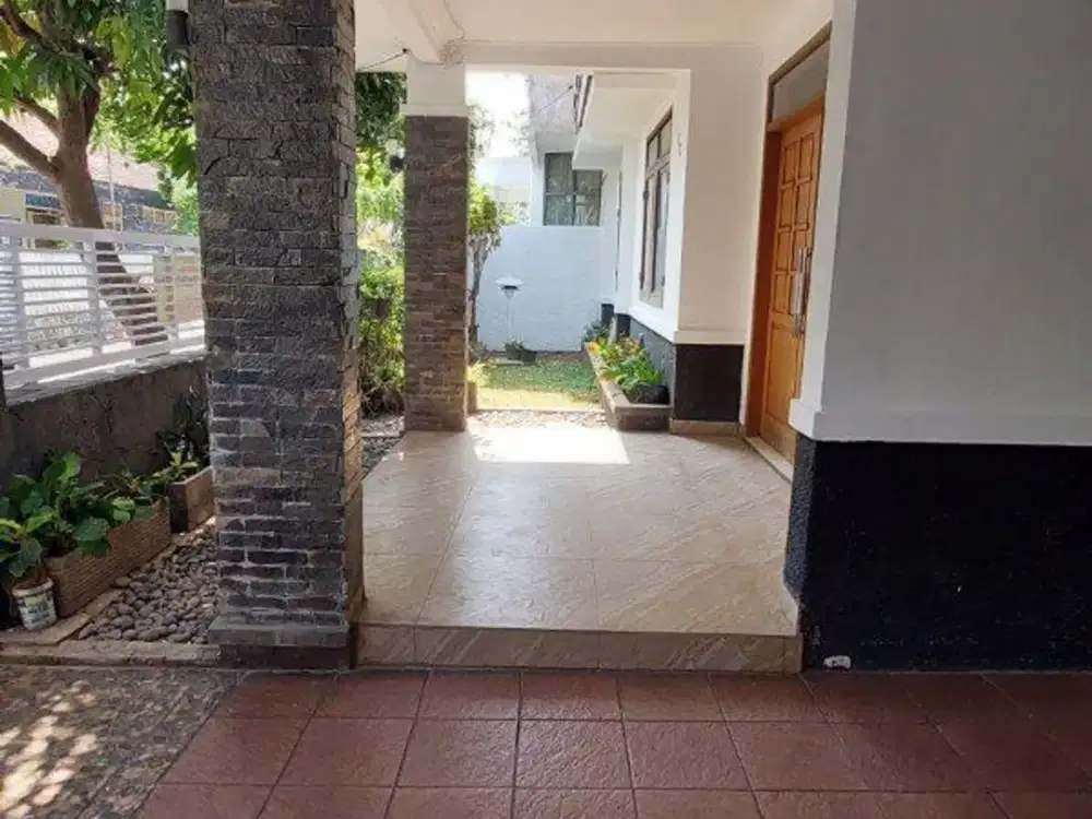 Dijual Rumah Terawat di Komp. Antabaru 2, Cisaranten Kulon – Bandung Timur Ref.04675