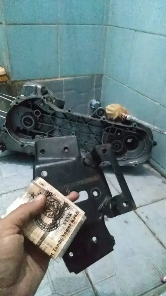 Dijual Krengkes / rengkes kanan kiri + potongan rangka nouvo dan STNK