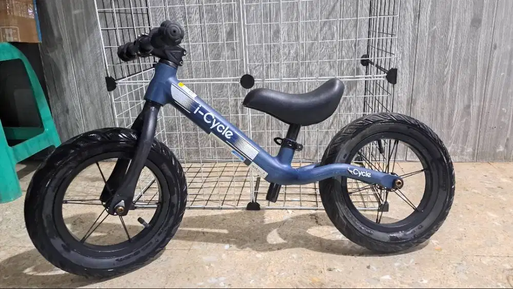 Jual Sepeda balance bike bekas