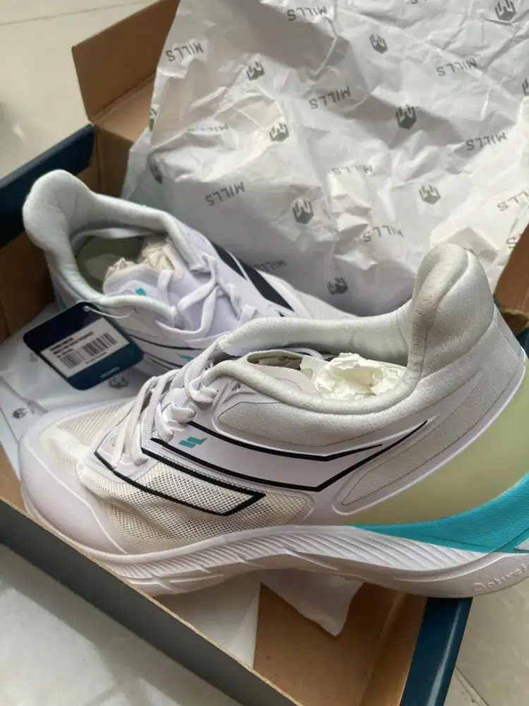 Sepatu Mills Espada TF