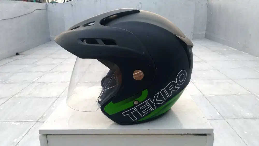 Helm Standard Tekiro
