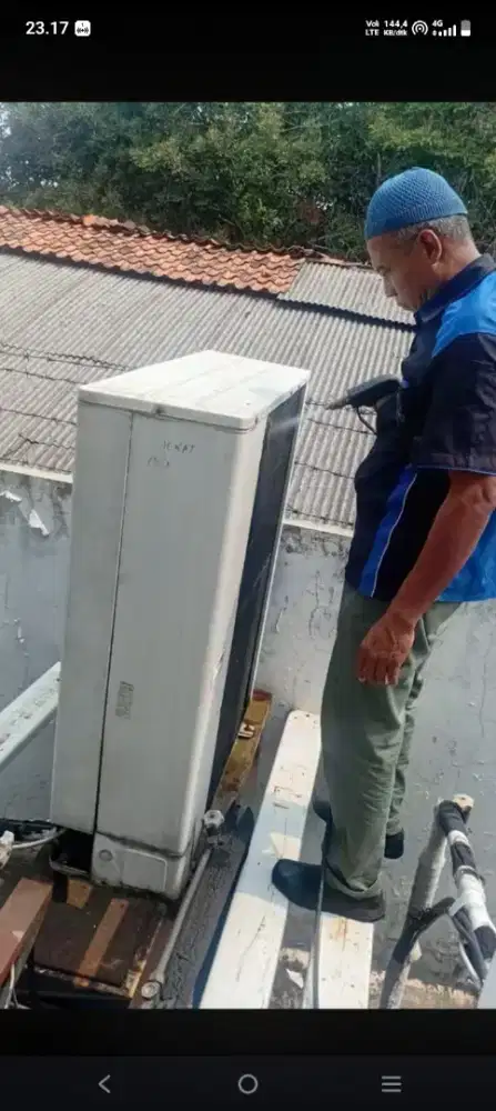 Servis AC kulkas mesin cuci kompa air