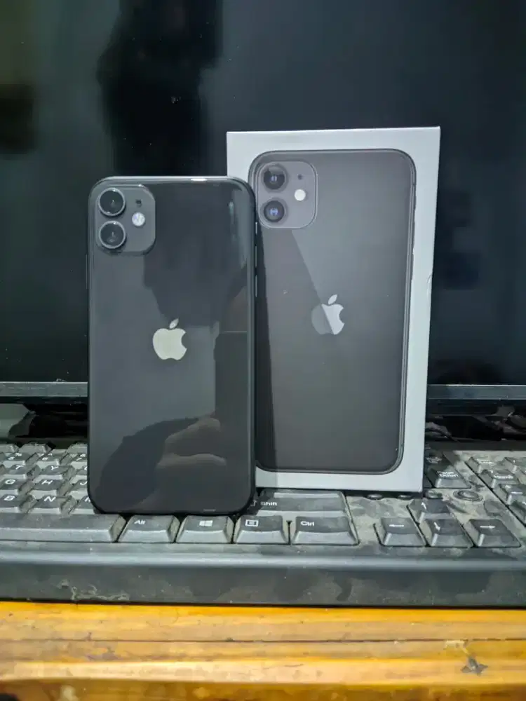 iPhone 11 Black Inter Wifi Only Mulus Fullset