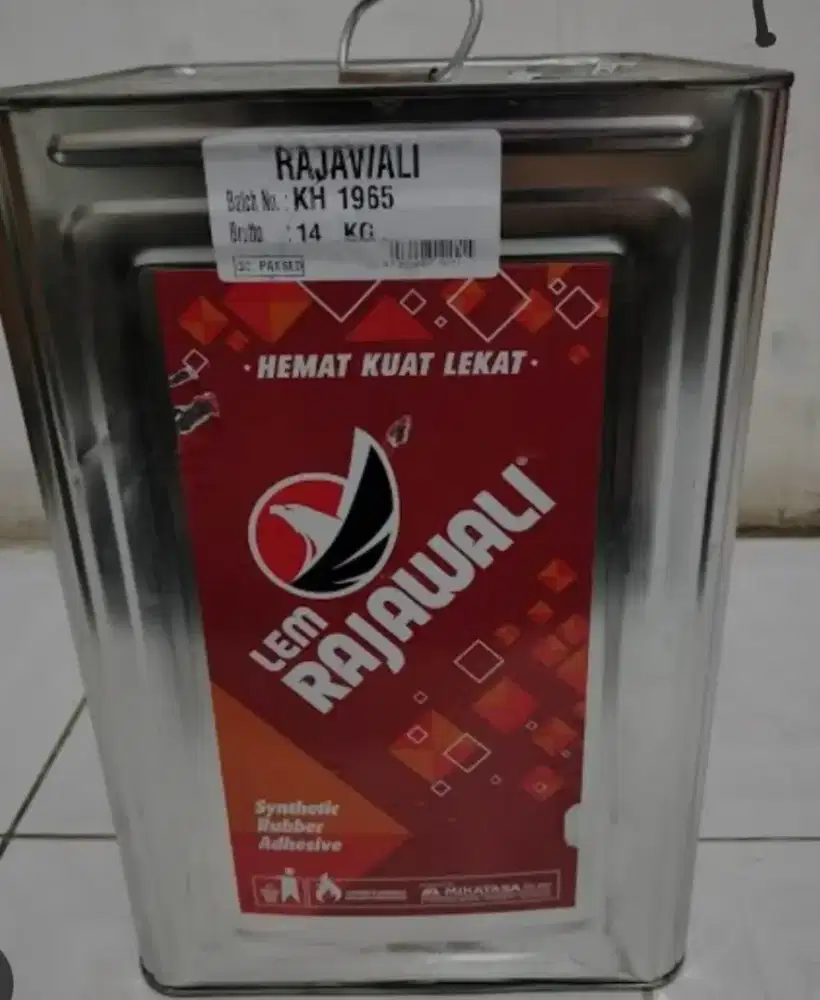 Lem kuning merk rajawali