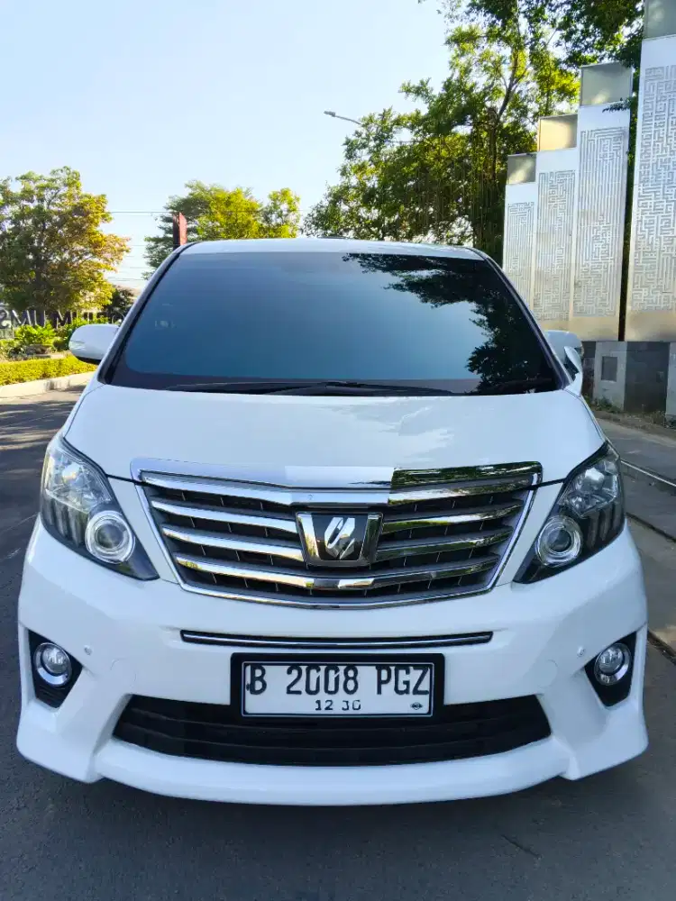 ALPHARD 2013 SC Pilot seat